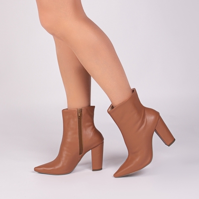 Bota Cano Curto Torricella Salto 9cm